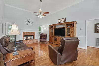 202 Academy Woods Drive, Jefferson, GA 30549 - Photo 9