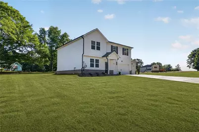 408 Panther Creek Lane, Jackson, GA 30233 - Photo 3