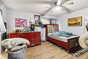 6354 Shannon Pkwy, Union City, GA 30291 - Photo 9