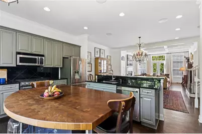 2690 Rivers Edge Drive NE, Atlanta, GA 30324 - Photo 13