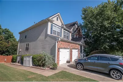 106 Woodview Court, Woodstock, GA 30188 - Photo 3