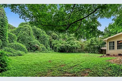 1428 Norwood Drive, Lilburn, GA 30047 - Photo 35