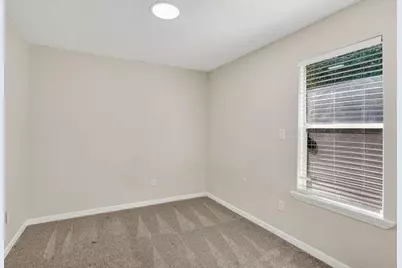 5515 Forest Downs Circle Circle, Atlanta, GA 30349 - Photo 13