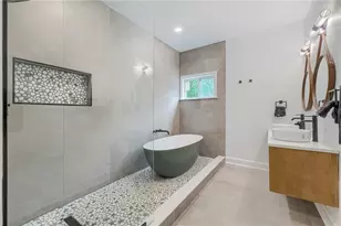 95 Arcadia Cir NW, Atlanta, GA 30314 - Photo 13