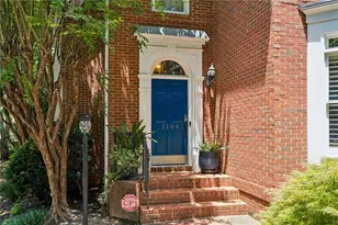 1104 Chantilly Crescent NE, Atlanta, GA 30324 - Photo 3