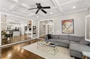 1104 Chantilly Crescent NE, Atlanta, GA 30324 - Photo 17