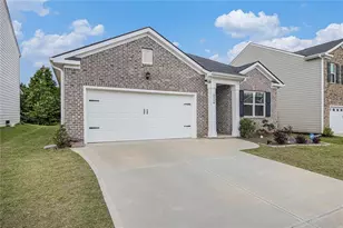2304 Pelham Pass, Dacula, GA 30019 - Photo 3