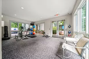 2870 Pharr Ct South NW, Atlanta, GA 30305 - Photo 19