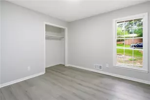 1180 Lake Shore Cir, Gainesville, GA 30501 - Photo 17