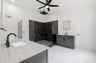 9785 La View Cir, Roswell, GA 30075 - Photo 31