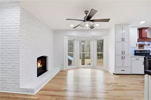 9785 La View Cir, Roswell, GA 30075 - Photo 9