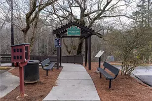 9785 La View Cir, Roswell, GA 30075 - Photo 61