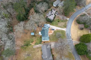9785 La View Cir, Roswell, GA 30075 - Photo 47