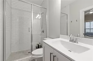 2070 Wheaton Wy, Atlanta, GA 30328 - Photo 43
