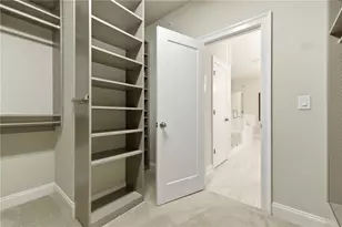 2070 Wheaton Wy, Atlanta, GA 30328 - Photo 37