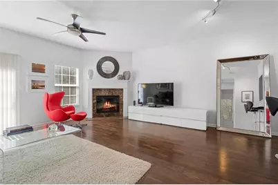 373 Heritage Park Trace NW #4, Kennesaw, GA 30144 - Photo 3