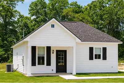 110 Pine Point Circle, Sylvester, GA 31791 - Photo 1