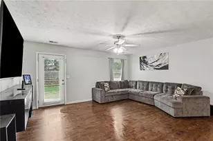 413 Erin Ct, Villa Rica, GA 30180 - Photo 9