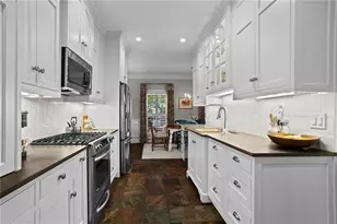 5241 Glenridge Dr, Atlanta, GA 30342 - Photo 7