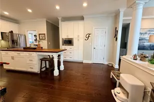 2310 Tall Timbers Ln, Marietta, GA 30066 - Photo 11