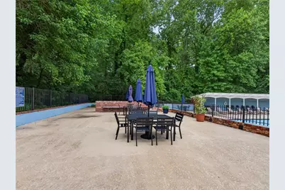 3091 Colonial Way #H4, Atlanta, GA 30341 - Photo 9