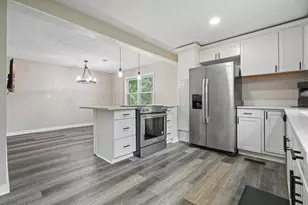 695 Shannon Green Cir SW, Mableton, GA 30126 - Photo 17