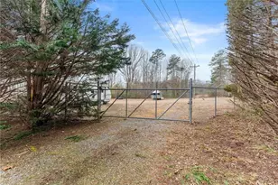 206 Shoals Way, Clarkesville, GA 30523 - Photo 49
