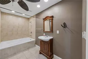 6137 White Oak Dr, Flowery Branch, GA 30542 - Photo 31