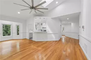 6137 White Oak Dr, Flowery Branch, GA 30542 - Photo 13