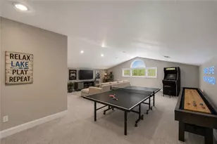 6137 White Oak Dr, Flowery Branch, GA 30542 - Photo 7