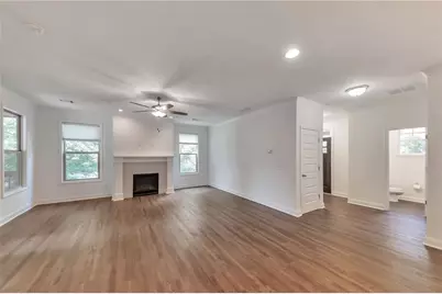 1376 Park Trace SE, Atlanta, GA 30315 - Photo 9