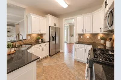 2285 Heritage Green Court, Marietta, GA 30064 - Photo 15