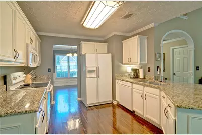 8004 Huntcliff Road, Woodstock, GA 30189 - Photo 17