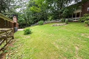 279 Heck Rd NE, Kennesaw, GA 30144 - Photo 35