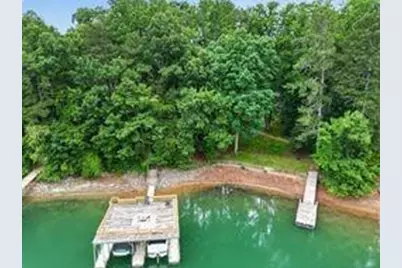 6321 Lakeview Drive, Buford, GA 30518 - Photo 25