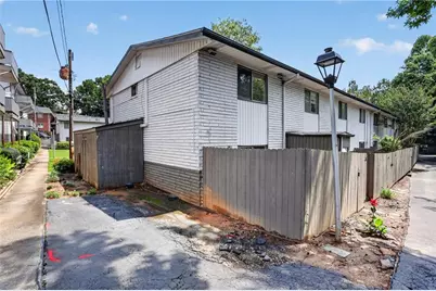 3501 Roswell Road NE #501, Atlanta, GA 30305 - Photo 3