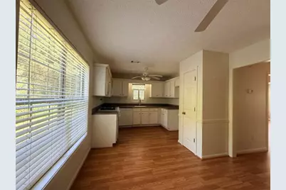 190 The Falls Boulevard, Covington, GA 30016 - Photo 5