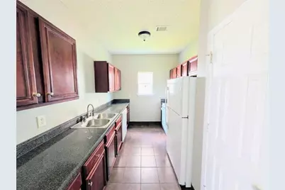 7760 Newbury Drive, Jonesboro, GA 30236 - Photo 5