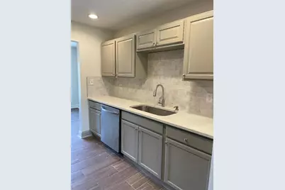 1198 Ashborough Terrace #F, Marietta, GA 30067 - Photo 5