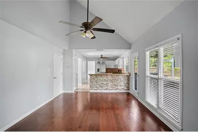 4064 Longford Drive NE, Marietta, GA 30066 - Photo 15