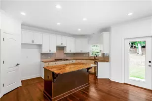 3713 Lake Edge Dr, Suwanee, GA 30024 - Photo 61