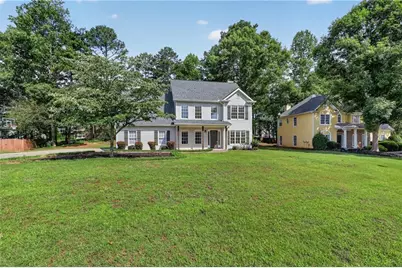 2232 Woodbriar Drive, Buford, GA 30518 - Photo 5