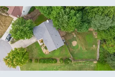 1805 Campbell Ives Drive, Lawrenceville, GA 30045 - Photo 5