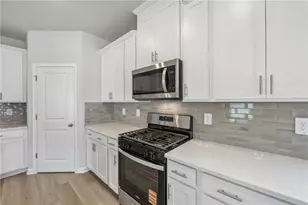3189 Misty Spgs Path, Lawrenceville, GA 30045 - Photo 19