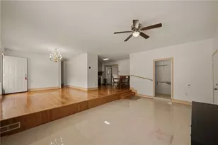 520 Pinecrest Dr, Riverdale, GA 30274 - Photo 3