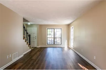 998 Ascot Court, Riverdale, GA 30296 - Photo 5