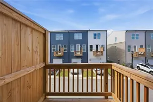 1422 Creekside Circle, Atlanta, GA 30318 - Photo 27