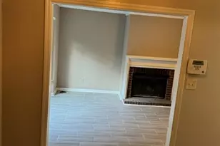 4807 Hairston Pl, Stone Mountain, GA 30088 - Photo 3