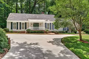 1855 Bedfordshire Ct, Decatur, GA 30033 - Photo 1