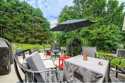 620 Ravenwood Drive, Woodstock, GA 30188 - Photo 21